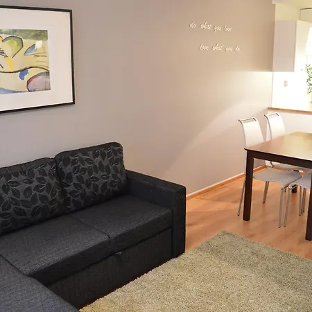 Avia Suites Aviapolis * 반타
